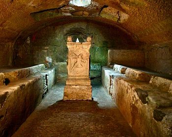 Exklusive Privattour durch die unterirdische Basilika San Clemente in Rom und Eintrittskarten ohne Anstehen