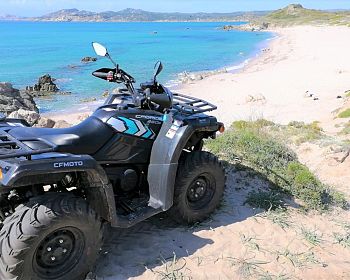 Tour di Santa Teresa Gallura in Quad per 3 ore e mezza