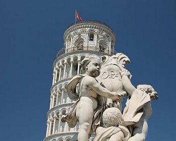 Scopri la città di Pisa con salita sulla Torre Pendente