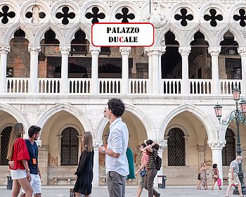 Il Leggendario Palazzo Ducale Tour Guidato