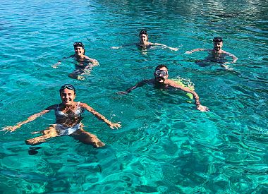 Snorkeling con tour in gommone nel Parco di Porto Conte ad Alghero