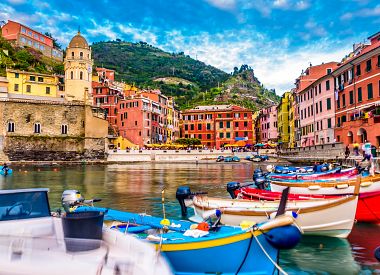 Full day tour to Cinque Terre from Milan: the pearls of the Gulf of the Poets