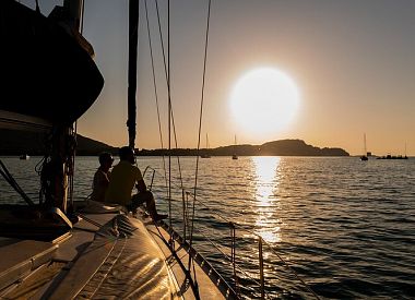 Private Asinara und La Pelosa Sonnenuntergang Segeltour