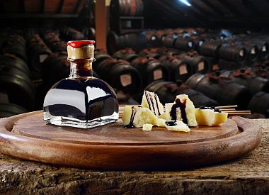 Emilia-Romagna's Typical products Tasting Tour from Parma