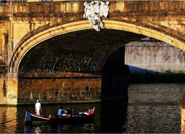 Florence boat tour on Florentine gondola