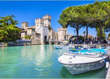 Full day tour to Sirmione and Lake Garda in a small group from Verona