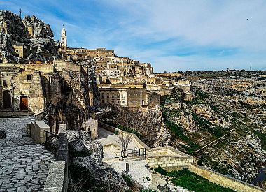 Group Guided Tour - Matera 2 hours