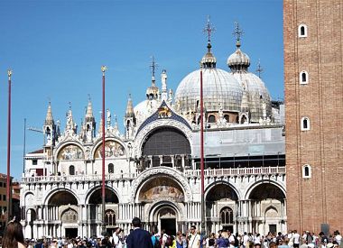 BYZANTINE VENICE GUIDED TOUR - WALKING TOUR OF VENICE + THE GOLDEN BASILICA (SKIP THE LINE)!