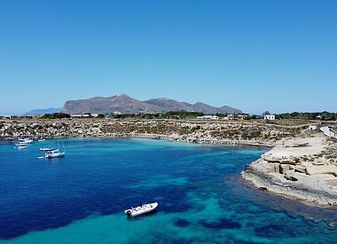 Full-day excursion by dinghy to Favignana and Levanzo