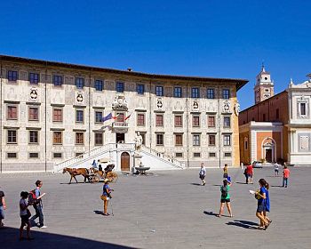 Minivan-Ausflug nach Pisa und Lucca vom Hafen von La Spezia