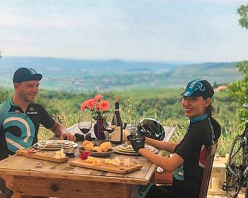 Valpolicella: e-bike tour con degustazione di vini locali e prodotti tipici
